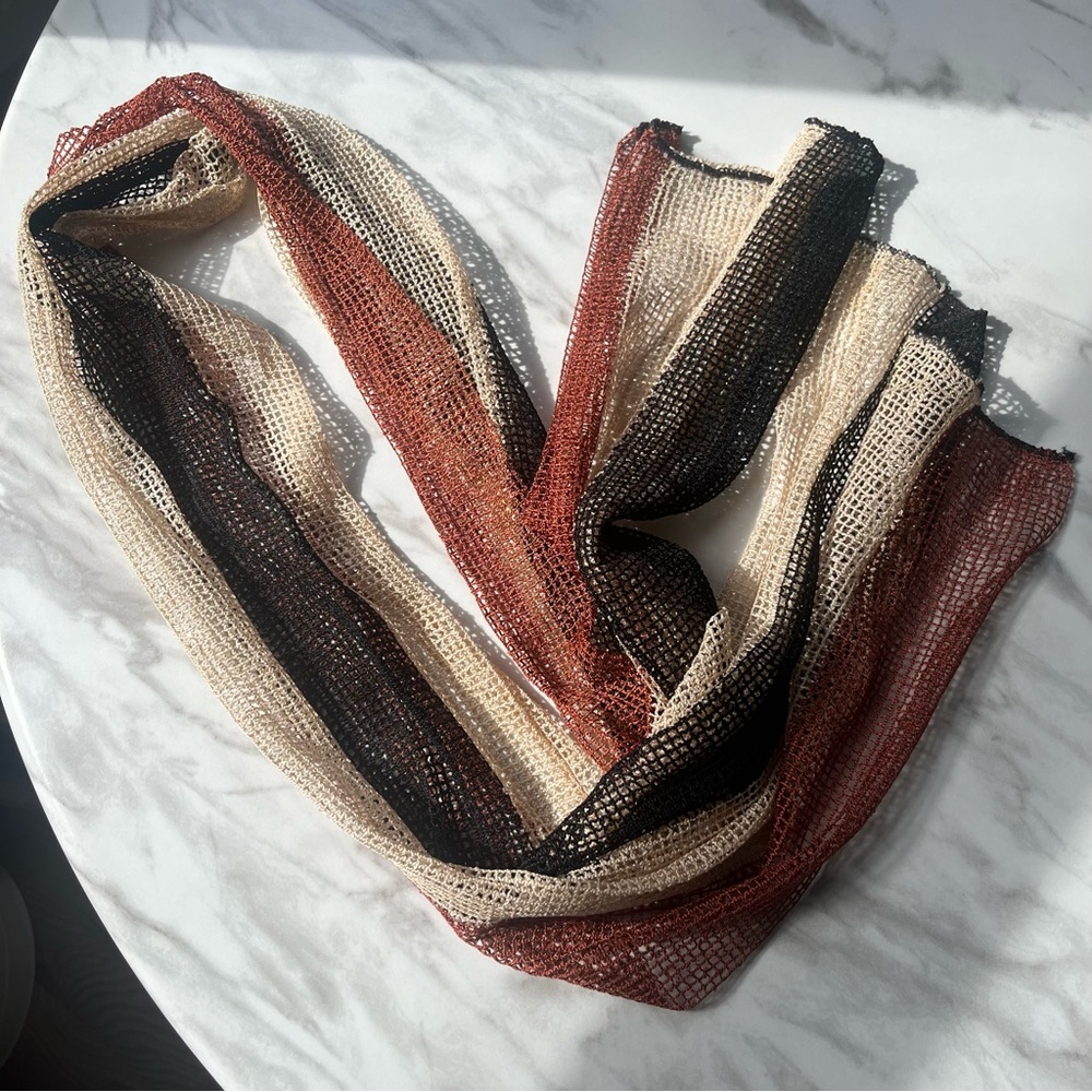 Vintage Accessory Street ITALY Mesh Striped Knit Scarf in Black Cream Brown VTG - Picture 3 of 4